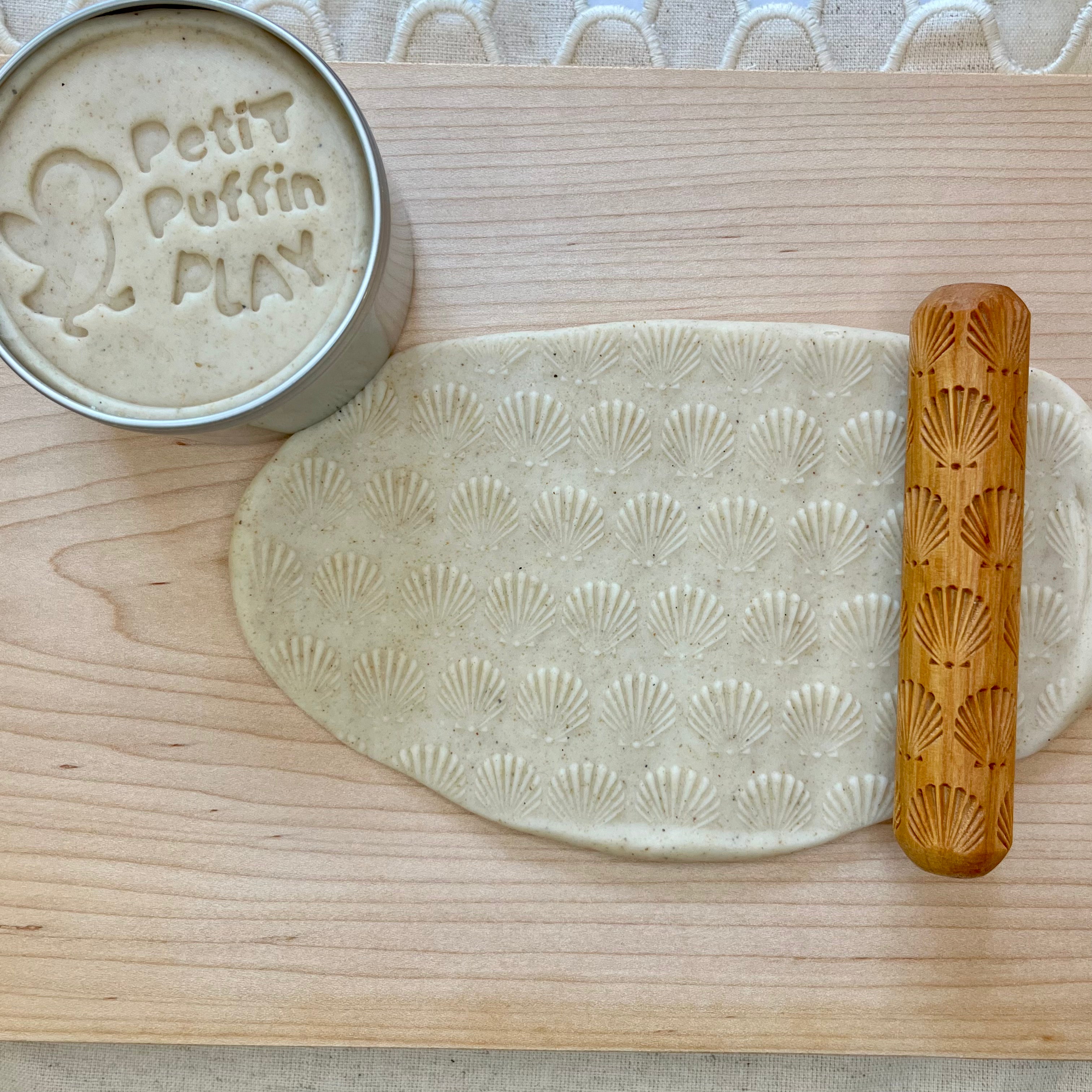 Seashells Roller and Dough