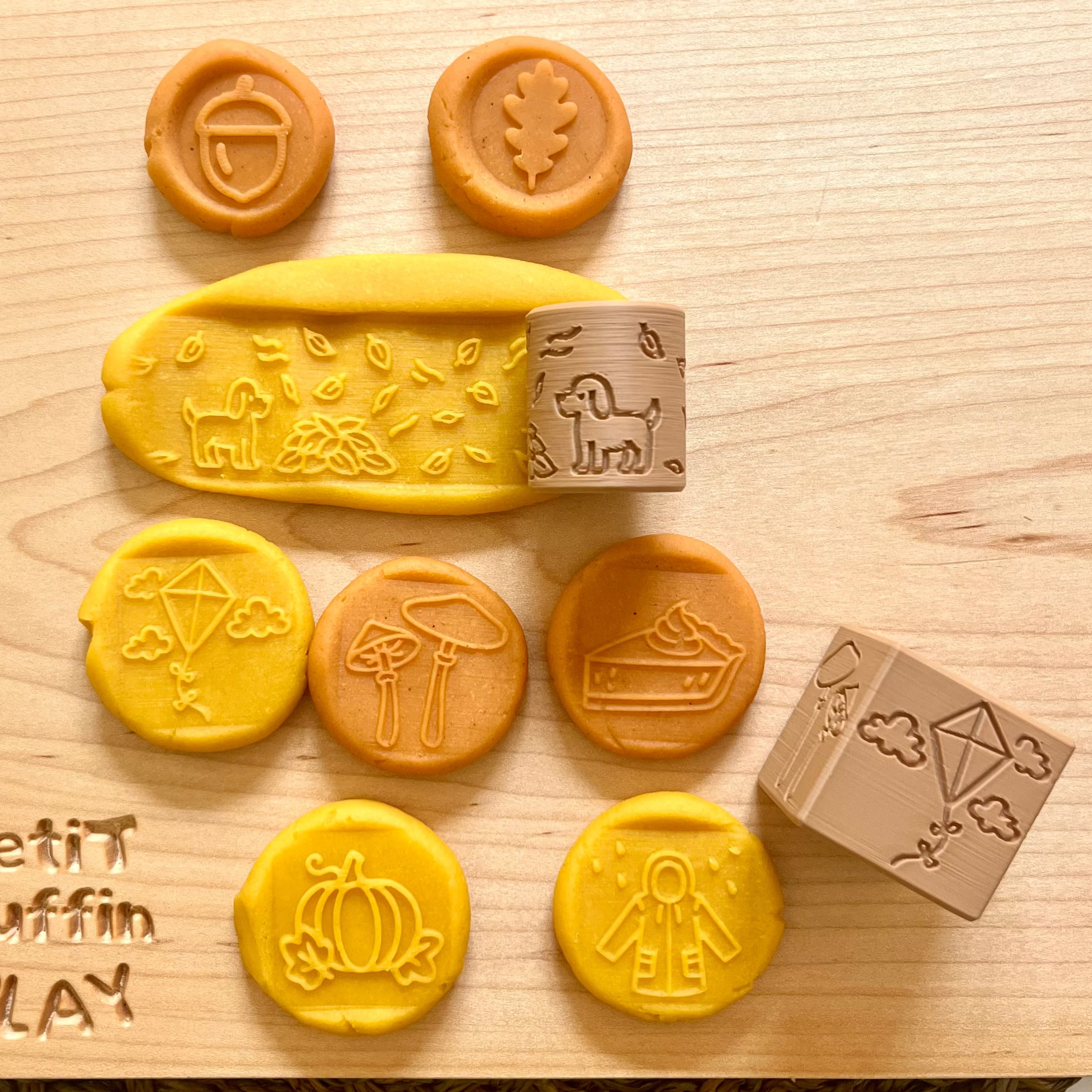 Fall Play Dough Kit 🍁